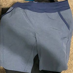 Women’s Bermuda shorts